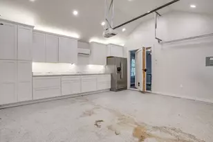 2553 Stadium Dr, Fort Worth, TX 76109 - Photo 37