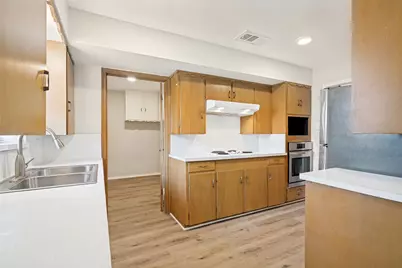 7003 Kingsbury Drive #7003, Dallas, TX 75231 - Photo 3