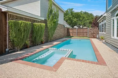 408 Silverton Drive, Irving, TX 75063 - Photo 37
