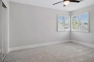 408 Silverton Dr, Irving, TX 75063 - Photo 31