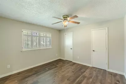 3412 Gatwick Place, Farmers Branch, TX 75234 - Photo 5