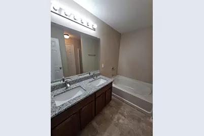 2210 Marvin Drive, Lancaster, TX 75134 - Photo 23