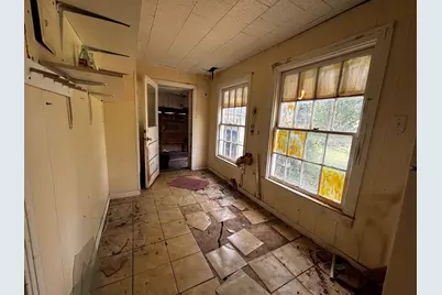 213 S Hampshire Street, Saginaw, TX 76179 - Photo 11
