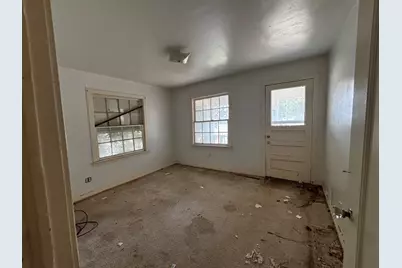 213 S Hampshire Street, Saginaw, TX 76179 - Photo 9