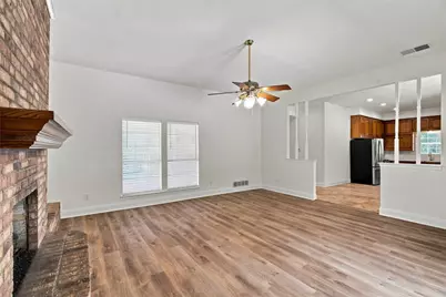 1205 Shannon Lane, Bedford, TX 76022 - Photo 25