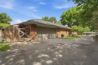 6409 Country Day Trail, Benbrook, TX 76132 - Photo 29