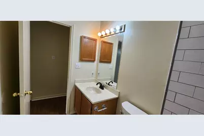 2204 Turf Club Drive, Arlington, TX 76017 - Photo 9
