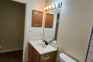 2204 Turf Club Dr, Arlington, TX 76017 - Photo 9