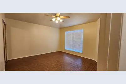 2204 Turf Club Drive, Arlington, TX 76017 - Photo 11