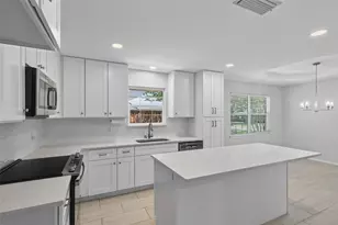2146 Robin Rd, Lewisville, TX 75077 - Photo 11