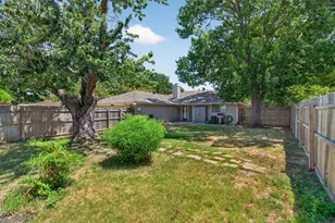 2146 Robin Rd, Lewisville, TX 75077 - Photo 25