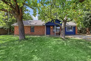 204 Jackilu St, Sanger, TX 76266 - Photo 1