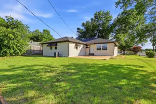 2306 Greenland Dr, Dallas, TX 75228 - Photo 25