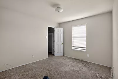 900 Mistflower Avenue, Burleson, TX 76028 - Photo 11