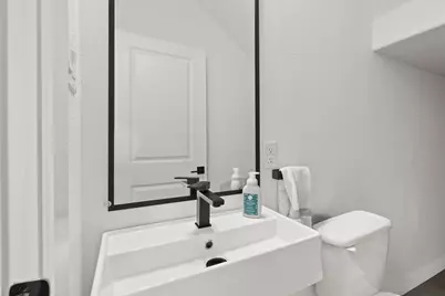 2502 Elsie Faye Heggins Street, Dallas, TX 75215 - Photo 13