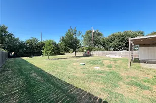 631 Stagecoach Dr, Oak Point, TX 75068 - Photo 21