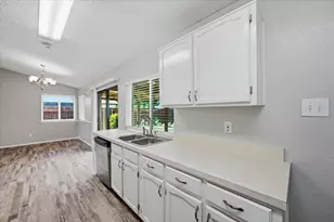 2154 Pueblo Dr, Garland, TX 75040 - Photo 21
