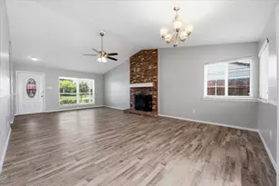 2154 Pueblo Dr, Garland, TX 75040 - Photo 13