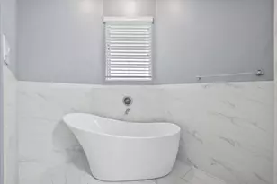 216 Alvarado St, Mansfield, TX 76063 - Photo 15