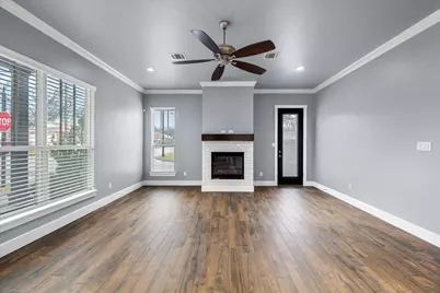216 Alvarado Street, Mansfield, TX 76063 - Photo 5