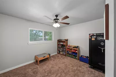 909 Shady Oaks, Bridgeport, TX 76426 - Photo 31