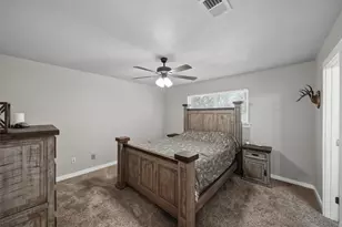 909 Shady Oaks, Bridgeport, TX 76426 - Photo 21