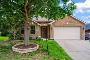 227 Creekwood Dr, Princeton, TX 75407 - Photo 1