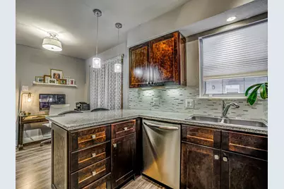4303 Buena Vista Street #203, Dallas, TX 75205 - Photo 5