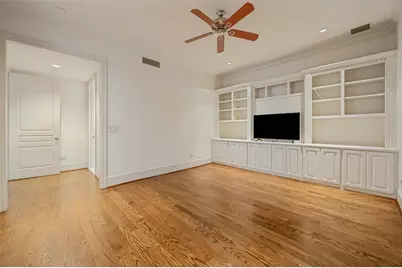 3505 Turtle Creek Boulevard #10C, Dallas, TX 75219 - Photo 19