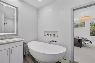 3930 Bowser Ave, Dallas, TX 75219 - Photo 23