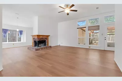 4112 Durbin Drive, The Colony, TX 75056 - Photo 11