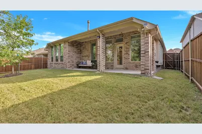 5317 Riverwalk Parkway, Garland, TX 75040 - Photo 33