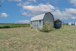 3332 Co Rd 1033, Greenville, TX 75401 - Photo 23