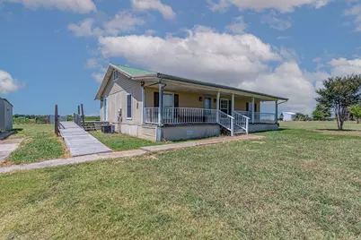 3332 County Road 1033, Greenville, TX 75401 - Photo 17