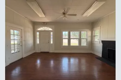 1821 Lamar Avenue, Paris, TX 75460 - Photo 3