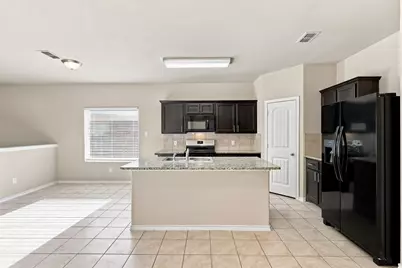 612 River Rock Drive, Azle, TX 76020 - Photo 5