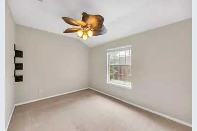 9817 Belfort Drive, Frisco, TX 75035 - Photo 11