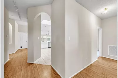 9817 Belfort Drive, Frisco, TX 75035 - Photo 7