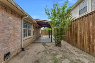 9817 Belfort Dr, Frisco, TX 75035 - Photo 31