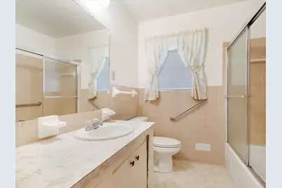 108 W Cunningham Street, Bonham, TX 75418 - Photo 17
