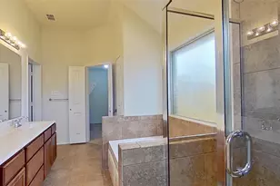 109 N Henrietta St, Ferris, TX 75125 - Photo 17