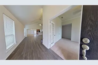 109 N Henrietta Street, Ferris, TX 75125 - Photo 5
