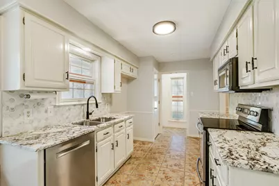 355 Aspenway Drive, Coppell, TX 75019 - Photo 11