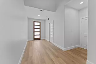 3825 Williamsburg Dr, Garland, TX 75043 - Photo 5