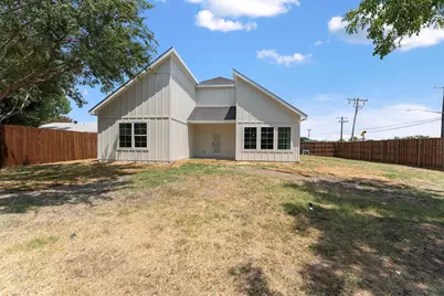 3825 Williamsburg Drive, Garland, TX 75043 - Photo 11