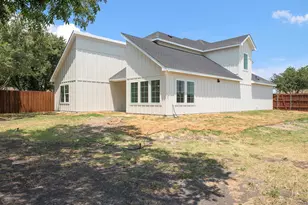 3825 Williamsburg Dr, Garland, TX 75043 - Photo 31