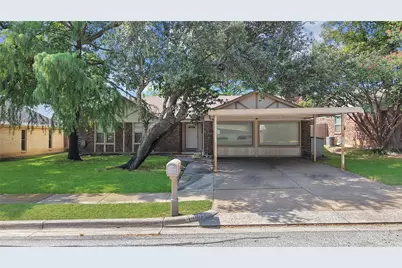 6905 Yorkston Street, Watauga, TX 76148 - Photo 3