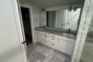 4704 Pershing Ave, Fort Worth, TX 76107 - Photo 9