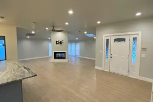 4704 Pershing Ave, Fort Worth, TX 76107 - Photo 5