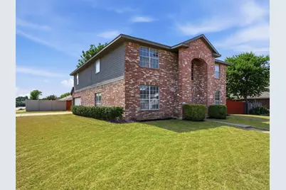 1125 Urban Drive, DeSoto, TX 75115 - Photo 3